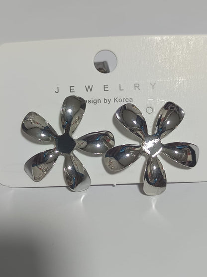 Mixed Designs Fashion Earings